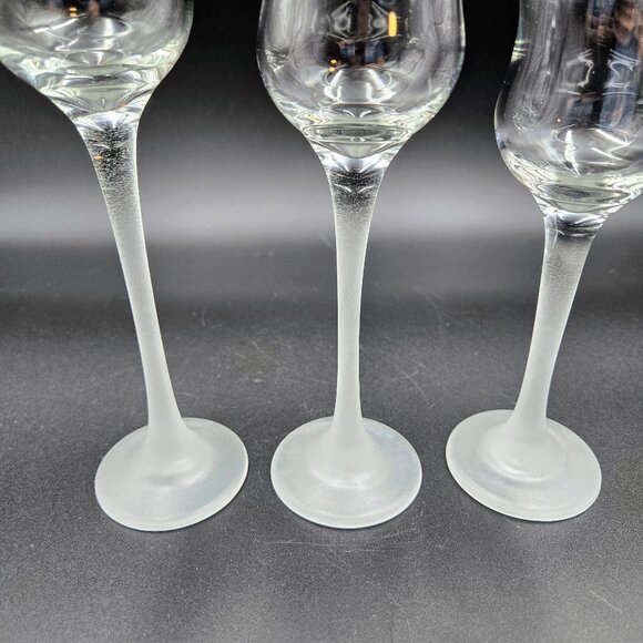 PartyLite Iced Crystal Trio Set Frosted Stem Glass Votive Tealight Candle Holder - Picture 7 of 8